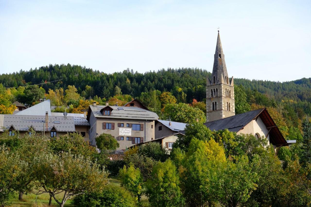 La Maison De Josephine Risoul Zewnętrze zdjęcie